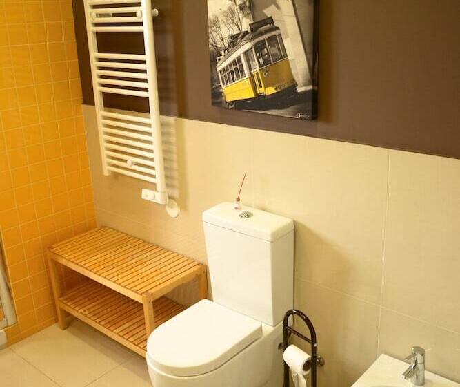 Quarto Estandar Banheiro Compartilhado, Alvalade Ii Airport Guest House