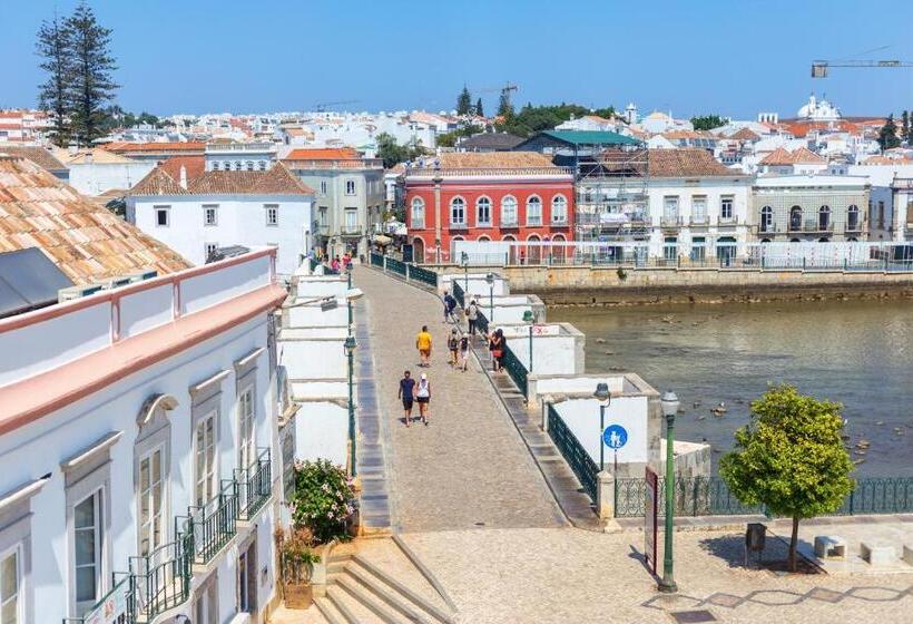 Номер Стандарт Вид на Реку, Formosa Guest House