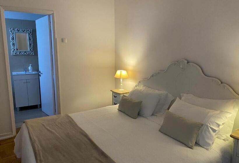 Люкс Кровать Кинг, Formosa Guest House