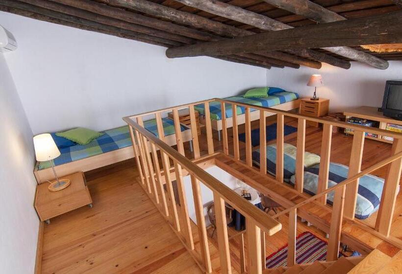 اتاق خانوادگی, Monte Farropo