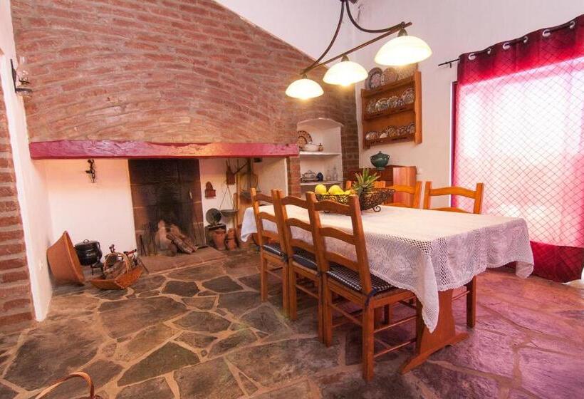 ویلای 1 خوابه, Monte Farropo