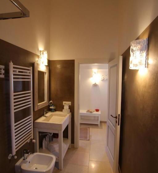 سوییت با چشم‌انداز باغ, Vita Dorata   Rural Chic