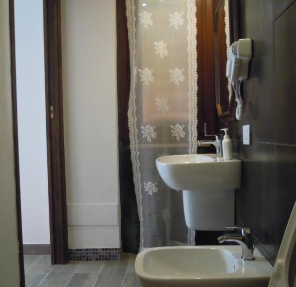 带大床的标准间, Agriturismo Piccolo Albero