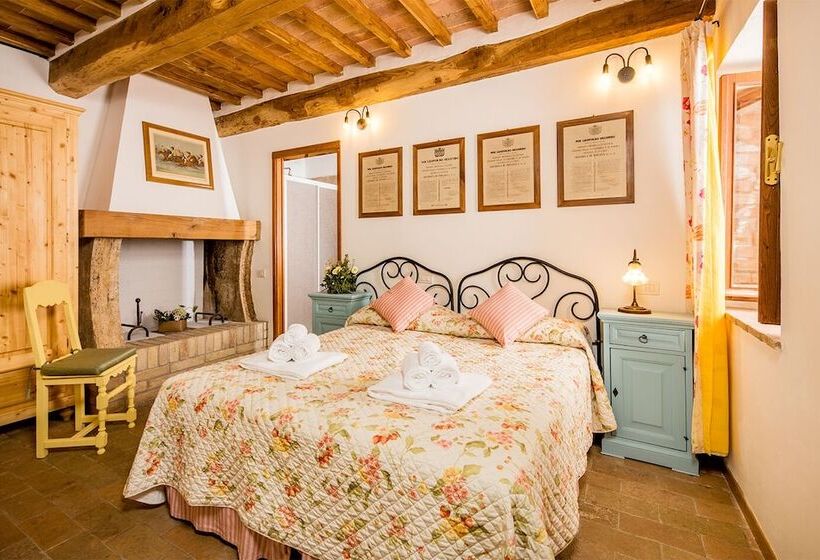 חדר סופריור, Castello Di Titignano