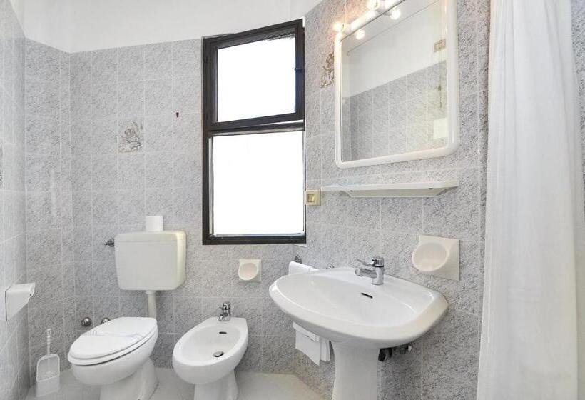 חדר בסיסי, Venus Best Price