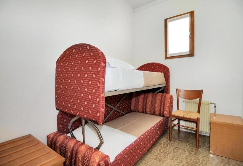 חדר משפחתי, Venus Best Price