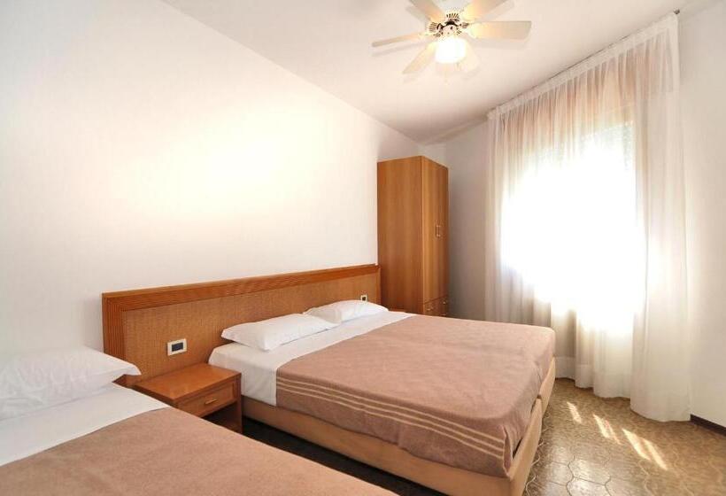 חדר משפחתי, Venus Best Price