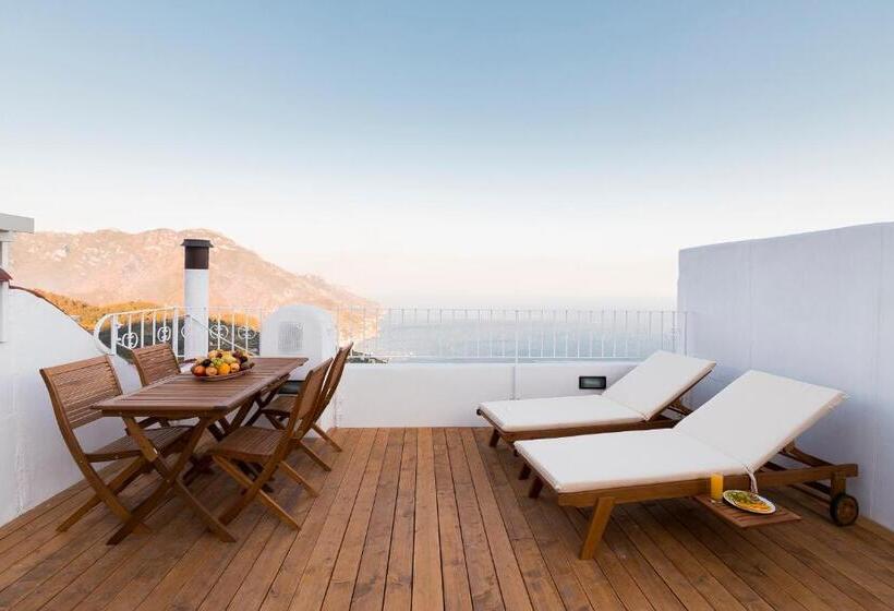 デラックスルーム, Angeli A Ravello