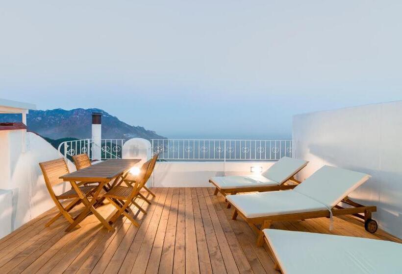 デラックスルーム, Angeli A Ravello