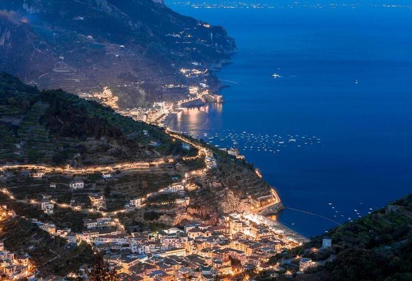 デラックスルーム, Angeli A Ravello