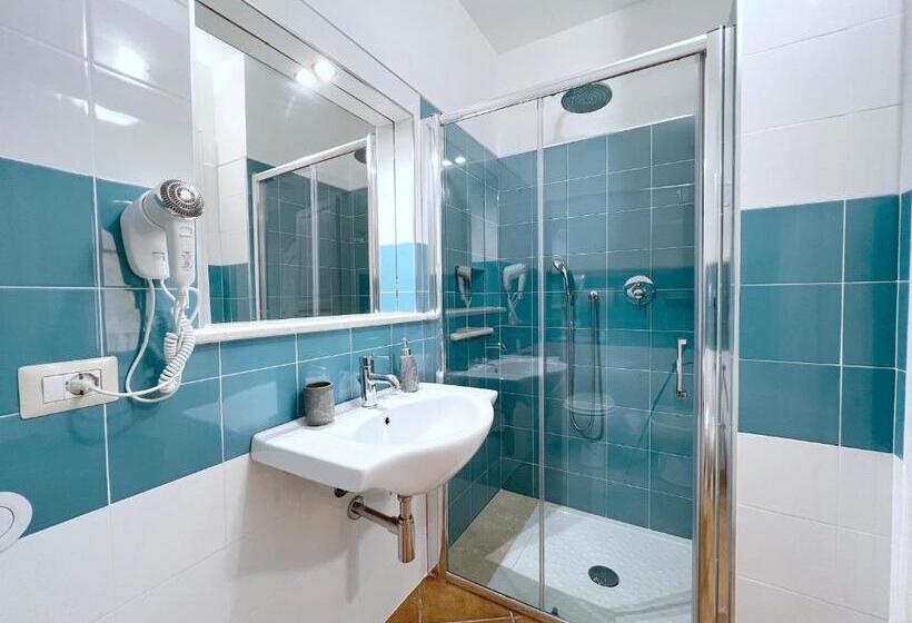 스탠다드 테라스 룸, Bosa Queen House