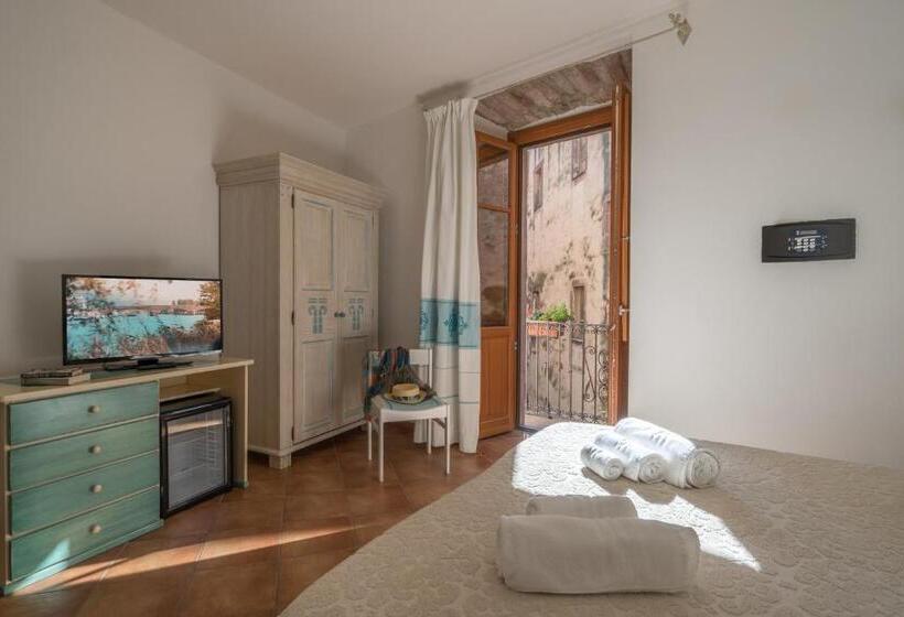 스탠다드 발코니 룸, Bosa Queen House