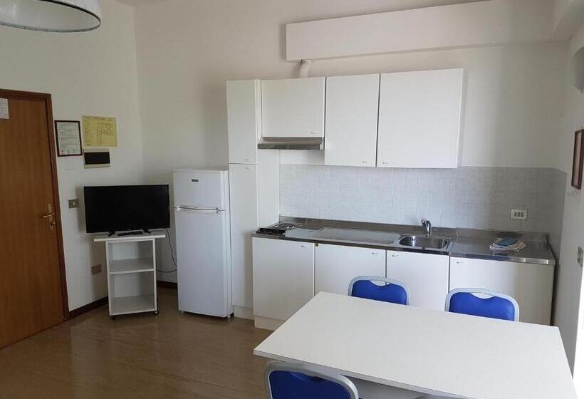 آپارتمان 1 خوابه با چشم‌انداز دریا, Residence Adriana