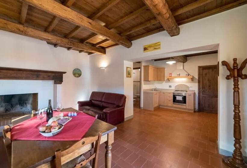 Апартаменты Comfort 2 Спальни, Borgo Macereto