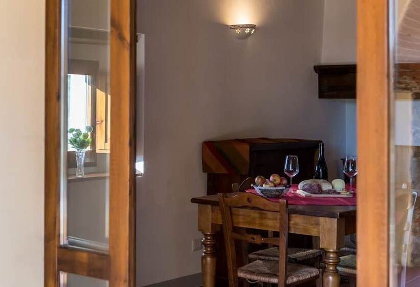 2 베드룸 컴포트 아파트, Borgo Macereto