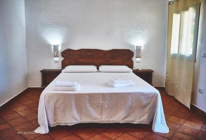 חדר סופריור לשלושה, Turismo Rurale Filieri