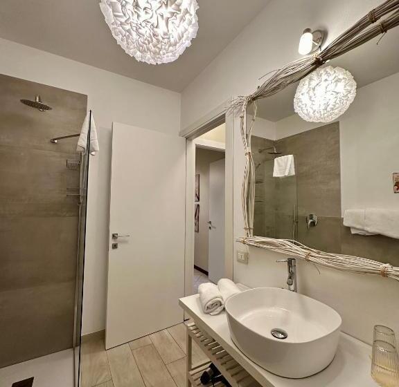 Апартаменты 1 Спальня Нижний Этаж, Lauri & Faggi