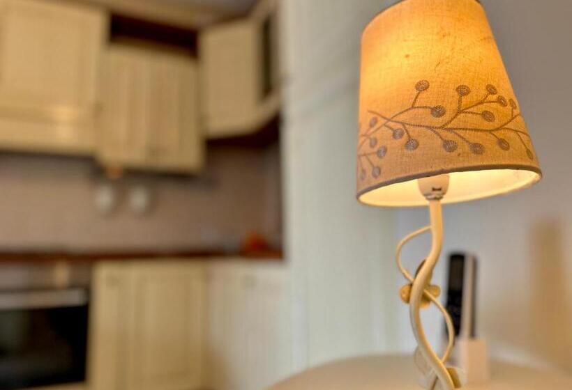 Апартаменты 1 Спальня Нижний Этаж, Lauri & Faggi