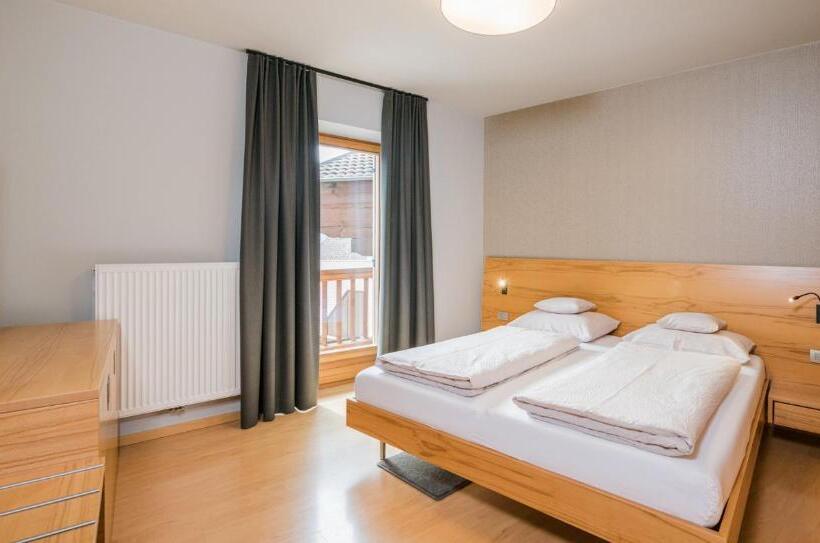 バルコニー付き１ベッドルームアパートメント, Paloria Apartments & Sport
