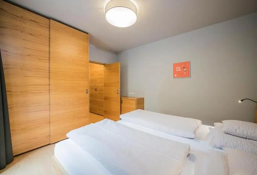 Huoneisto 1 Makuuhuone Näkymä, Paloria Apartments & Sport