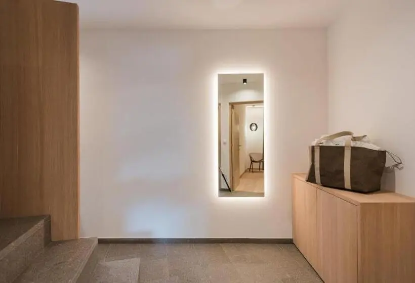1 Bedroom Penthouse Apartment, Paloria Apartments & Sport