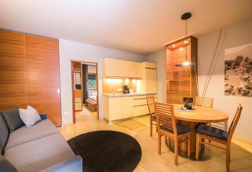 דירת חדר, Paloria Apartments & Sport