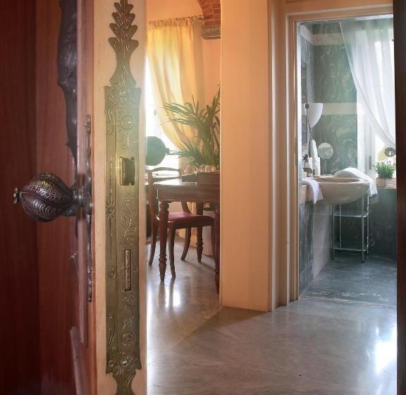 デラックスルーム, Villa Ottolenghi Wedekind