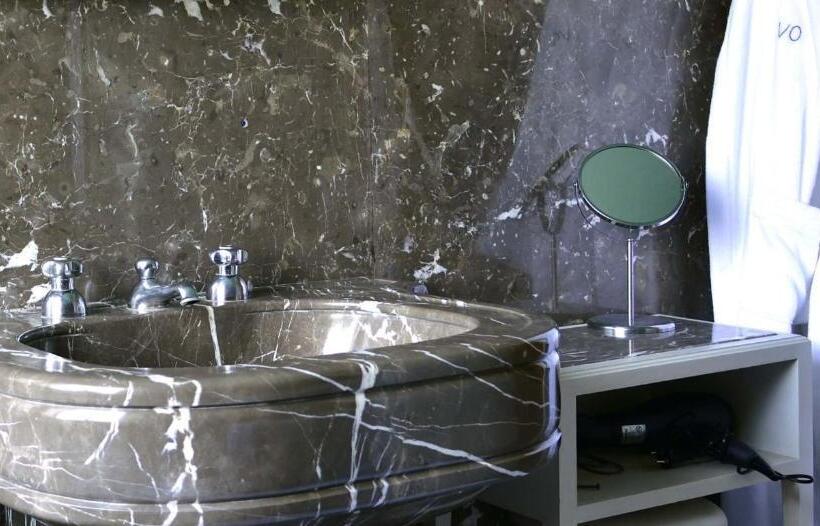 デラックスジュニアスイート, Villa Ottolenghi Wedekind