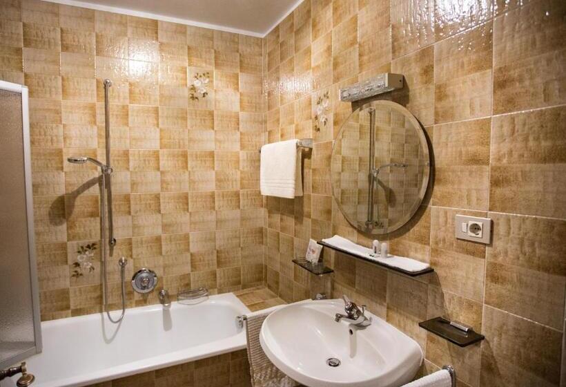 Апартаменты 1 Спальня Вид на Сад, Residence Rienz
