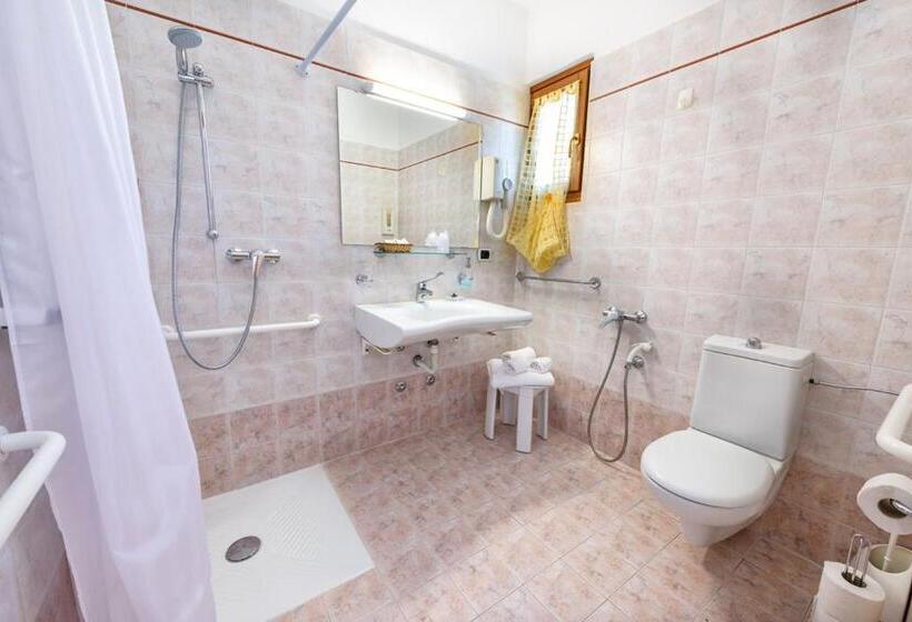 스탠다드 룸 호수 전망, Agriturismo Costadoro