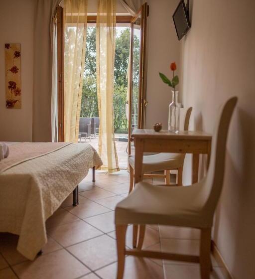 스탠다드 룸 호수 전망, Agriturismo Costadoro