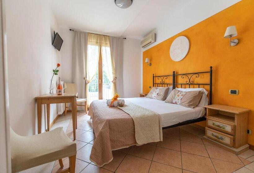 스탠다드 룸 호수 전망, Agriturismo Costadoro