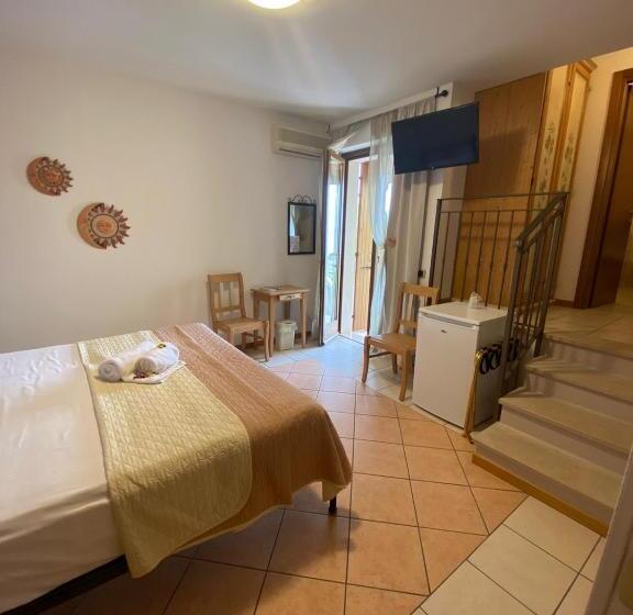 디럭스 룸 호수 전망, Agriturismo Costadoro