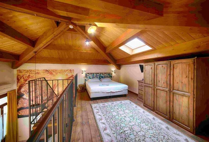 Люкс с Террасой, Agriturismo La Boschina