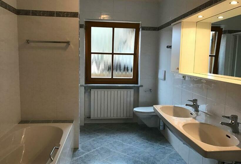 דירת חדר, Biohof Niedereben