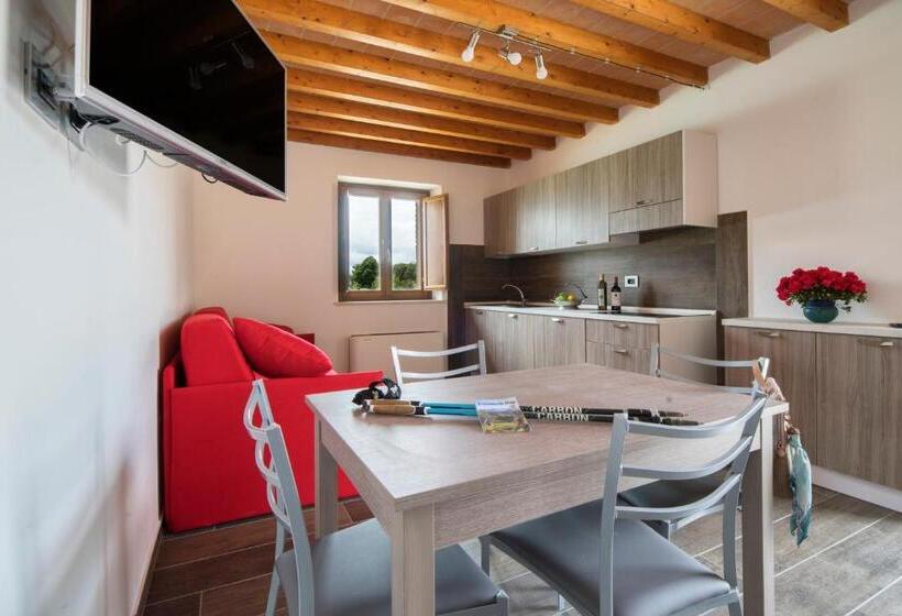 דירת חדר סופריור, Lagolivo