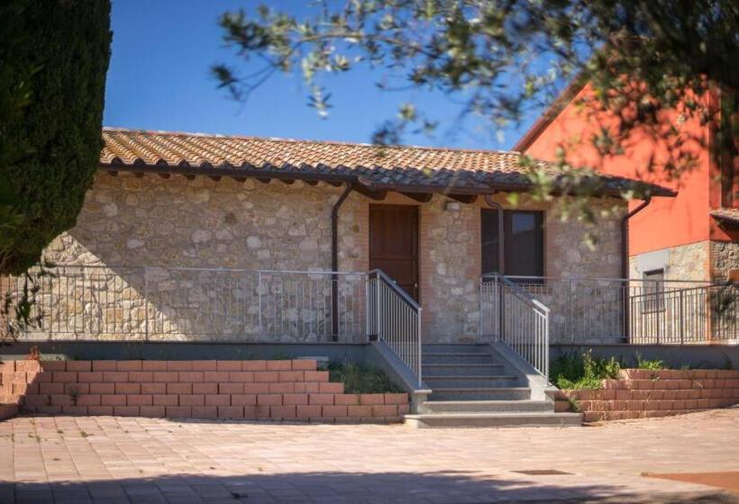 וילה בת 3 חדרי שינה, Lagolivo