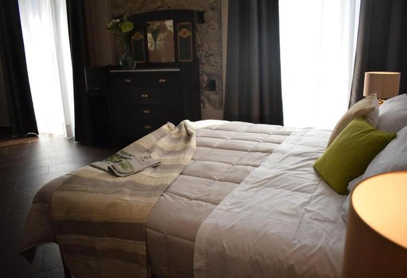 Номер Стандарт Трехместный, Cento Tari' Guest House