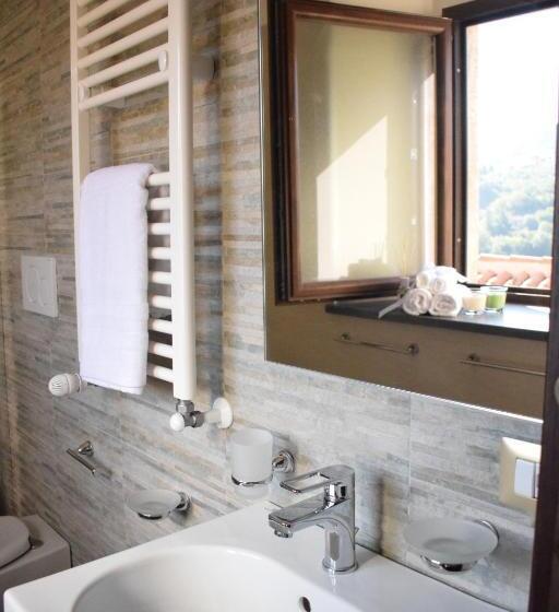 חדר סטנדרט עם מרפסת, Cento Tari' Guest House