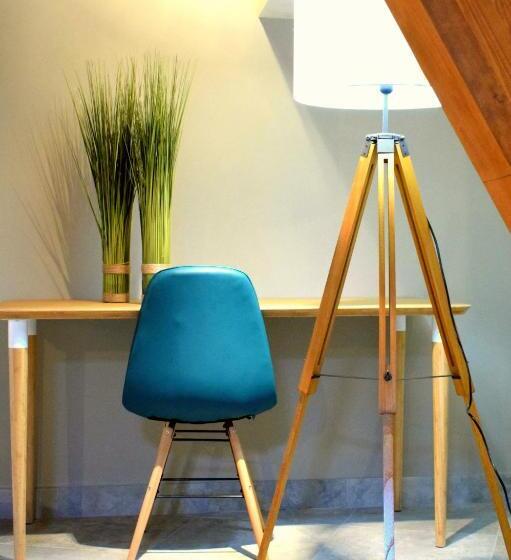 جناح جونيور مزوَّد بتراس, Cento Tari' Guest House