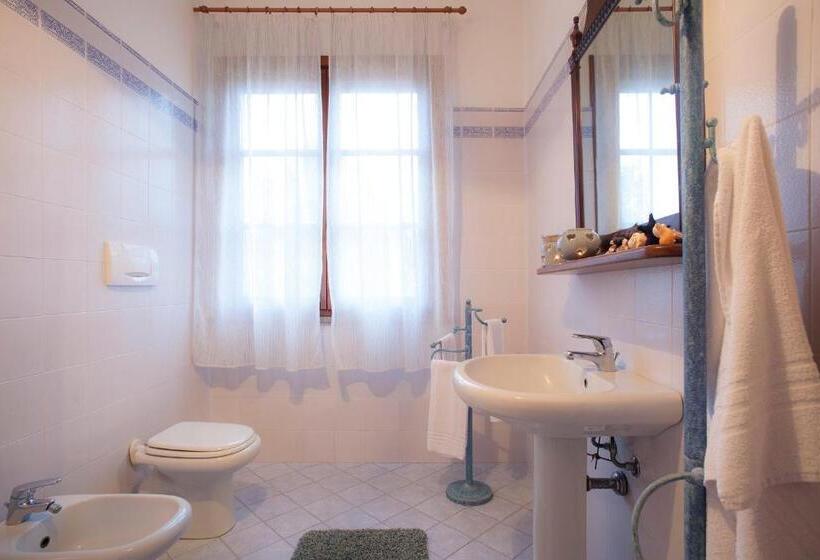 Апартаменты 1 Спальня Вид на Сад, Agriturismo Tra Gli Ulivi, Chiappini