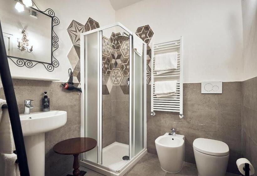 标准间, A Ca  De Lisetta