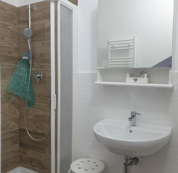 חדר סטנדרט יחיד, Cà Thomas