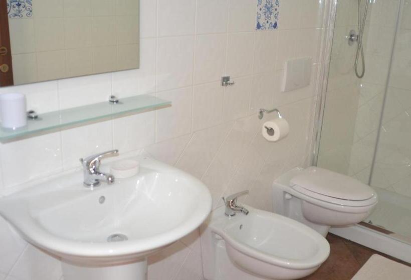 חדר סופריור נוף לגינה, Agriturismo Turudhis