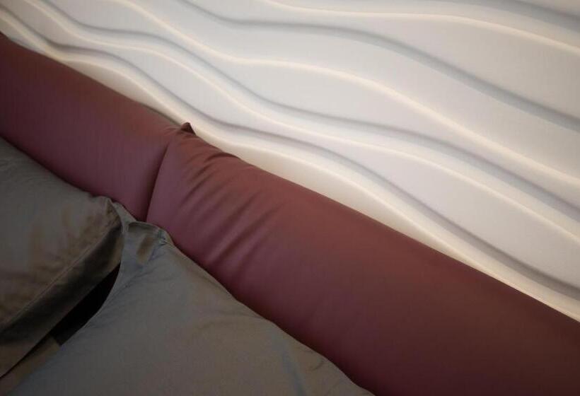 디럭스 스위트, F53 Kevin's Charming Houses