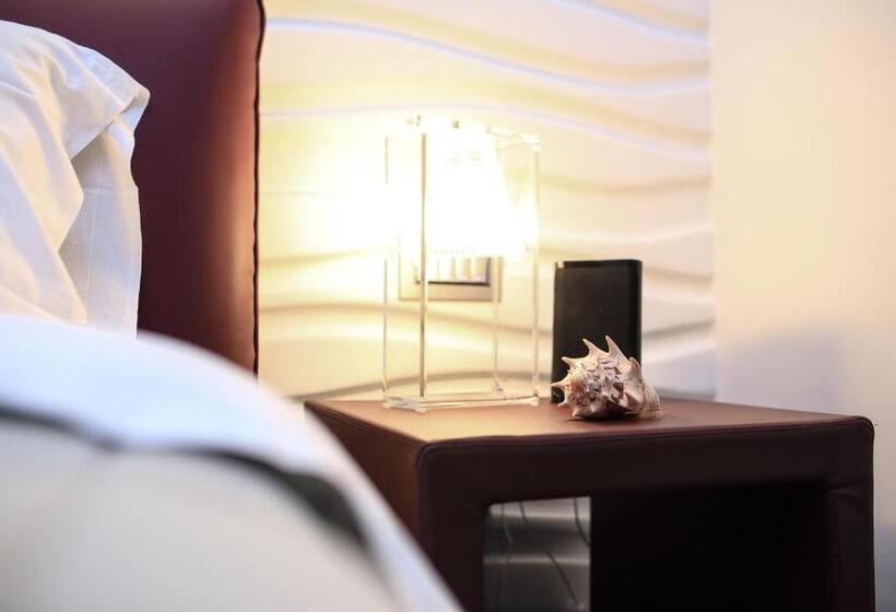 디럭스 스위트, F53 Kevin's Charming Houses