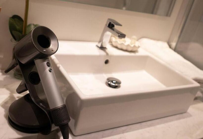 발코니 디럭스 룸, F53 Kevin's Charming Houses