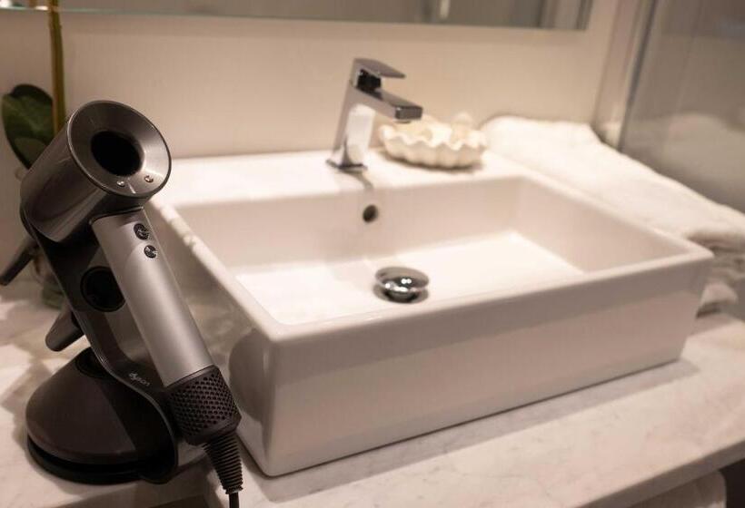 스탠다드 발코니 룸, F53 Kevin's Charming Houses