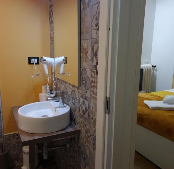 Cameră Standard, Granello Suite Central