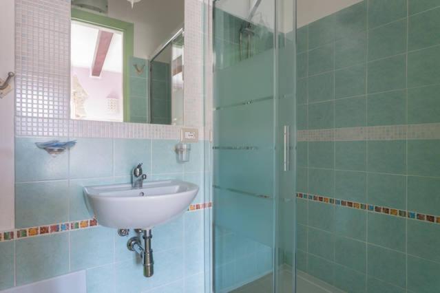 חדר אקונומי, Madalen Guest House